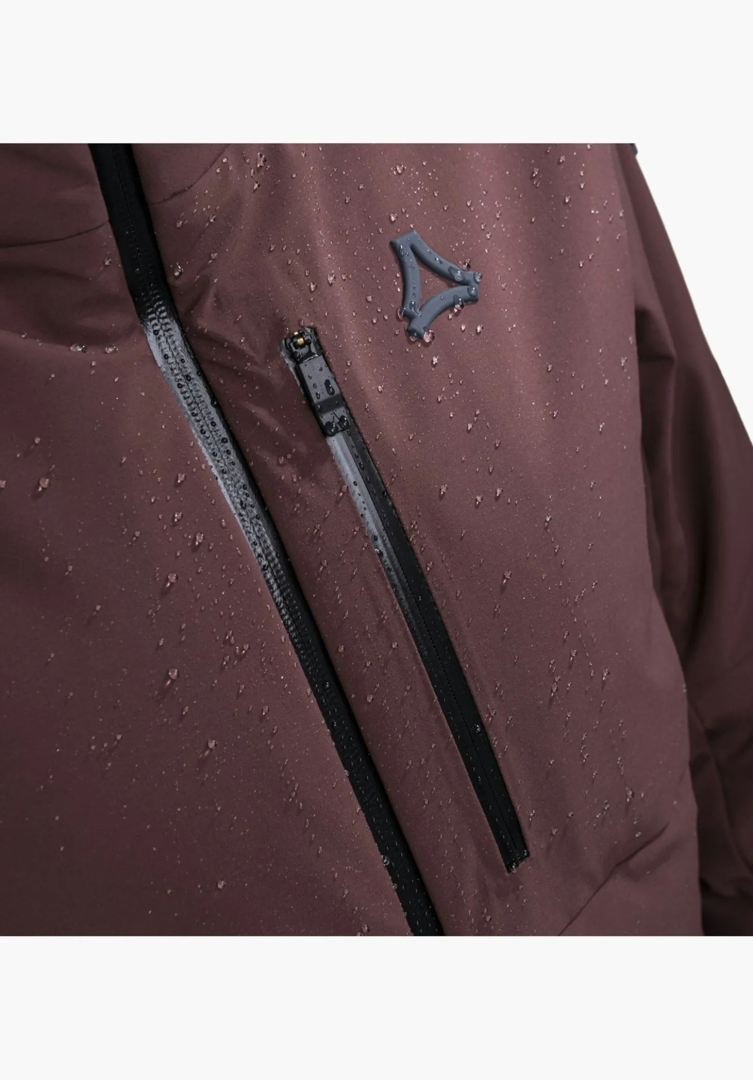 Warme Skijacke mit Hybrid-Isolaltion