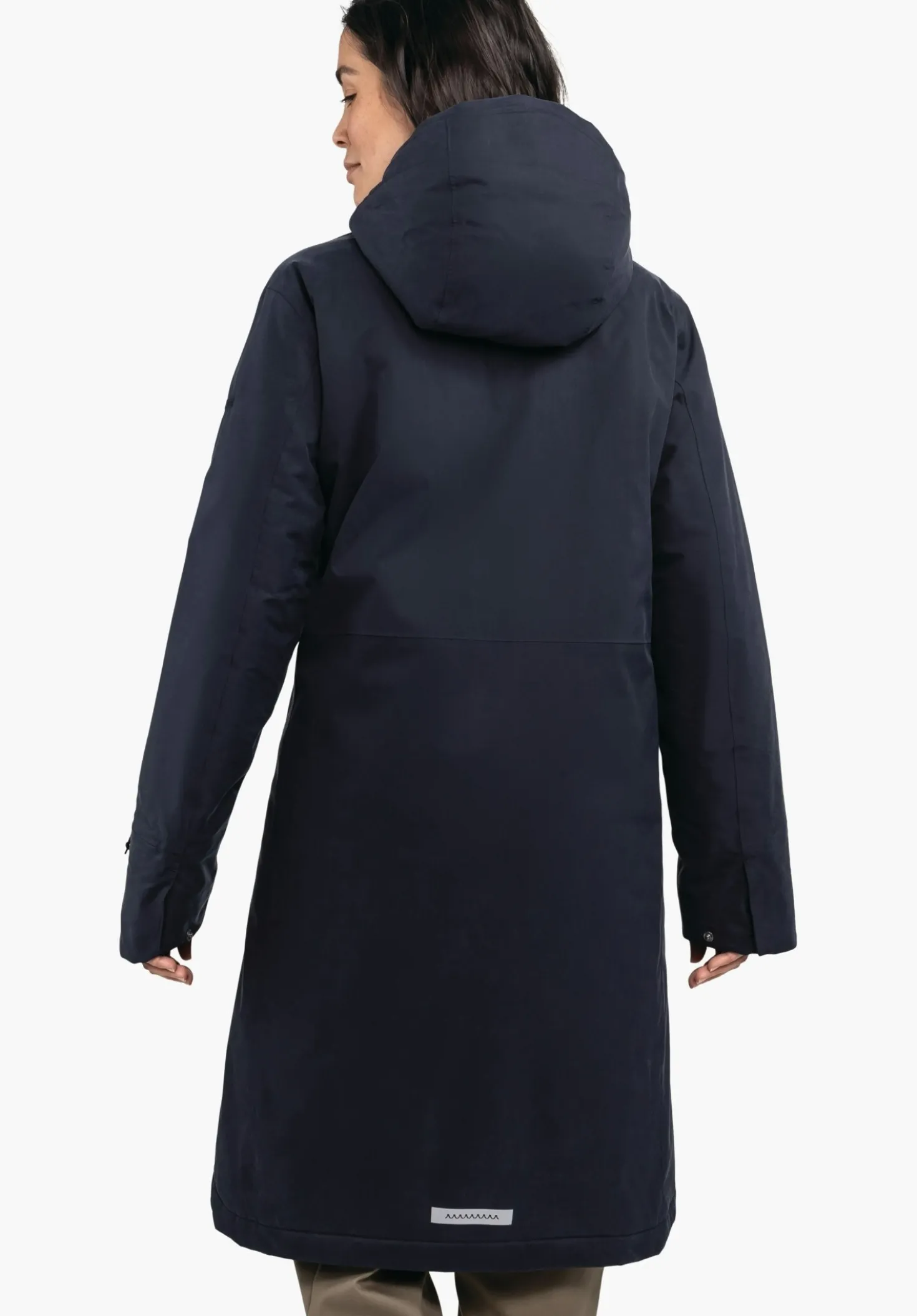 Wintermantel aus innovativen Materialien